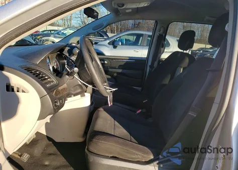 2011 Dodge Grand Caravan Express z USA, uszkodzony, nr VIN 2D4RN4DG8BR722660